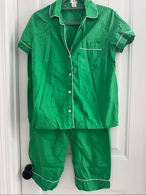 J. Crew Bright Green Short-Sleeve Women’s Pajama Set with White Piping